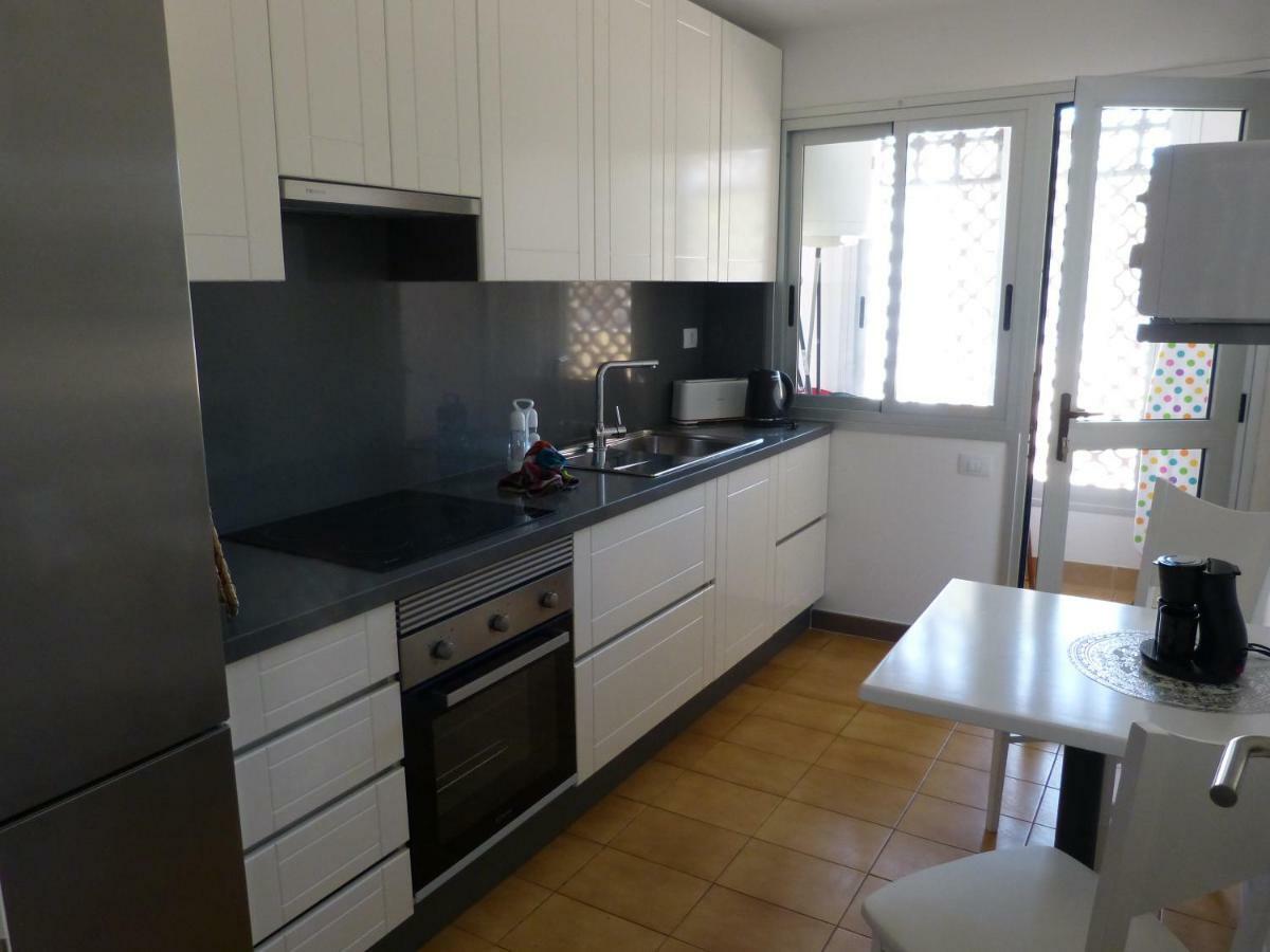 Suncanarias Apartamento La Chocita Arona  Luaran gambar
