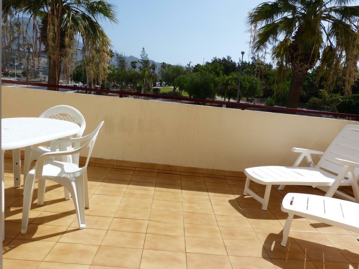 Suncanarias Apartamento La Chocita Arona  Luaran gambar