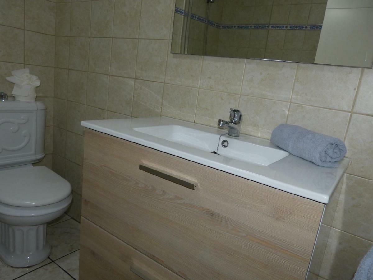Suncanarias Apartamento La Chocita Arona  Luaran gambar